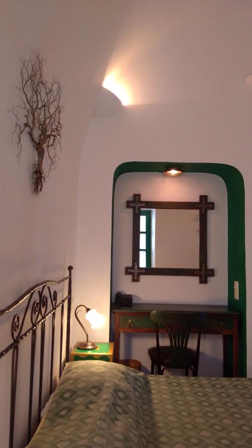 Отель Donna'S House Santorini Пиргос Номер фото