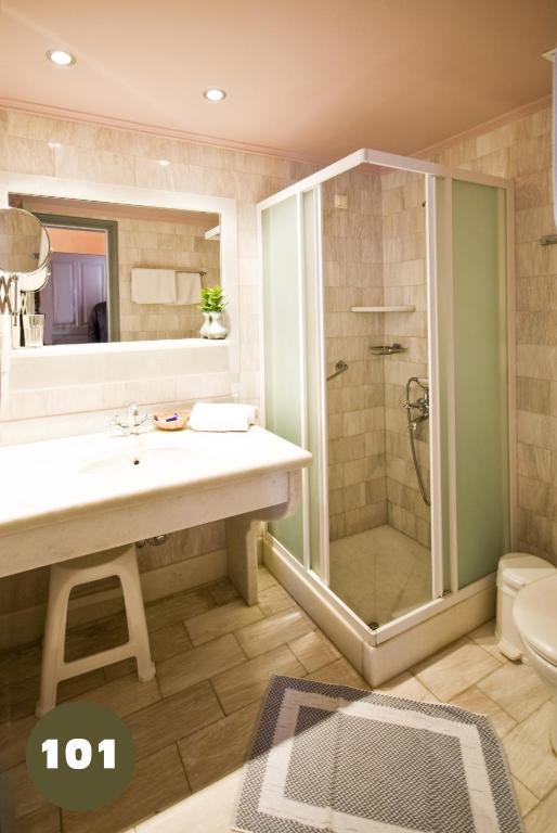 Отель Donna'S House Santorini Пиргос Номер фото